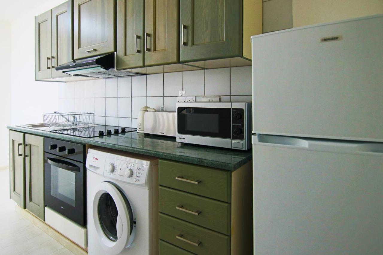 Phaedrus Living: City View Fountain Court 113 أيا نابا المظهر الخارجي الصورة